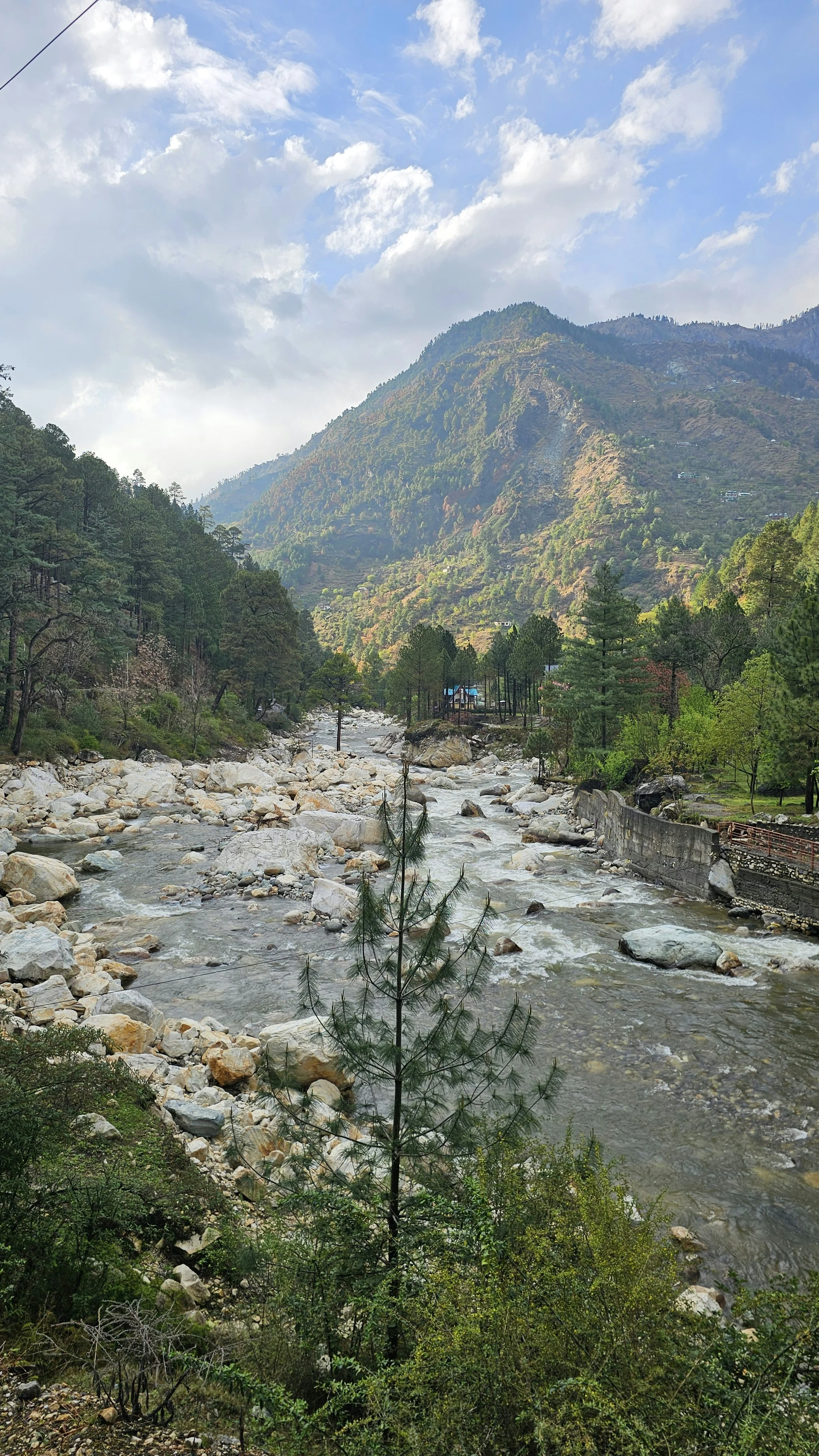 Tirthan Valley
